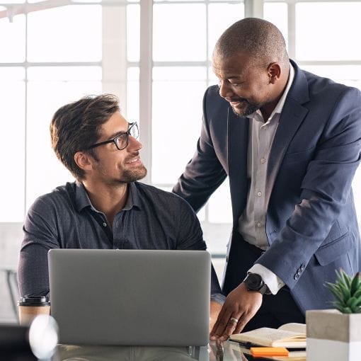 قسم شؤون العاملين في شركة "نيو هوم"