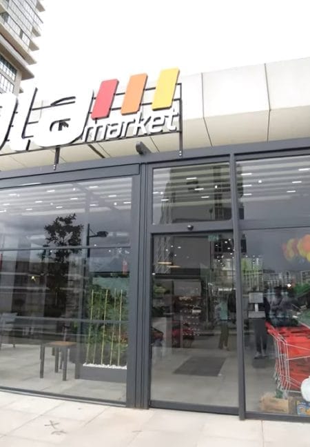 OLA MARKET: خدمات إكساء الأسواق والمقاهي في إسطنبول