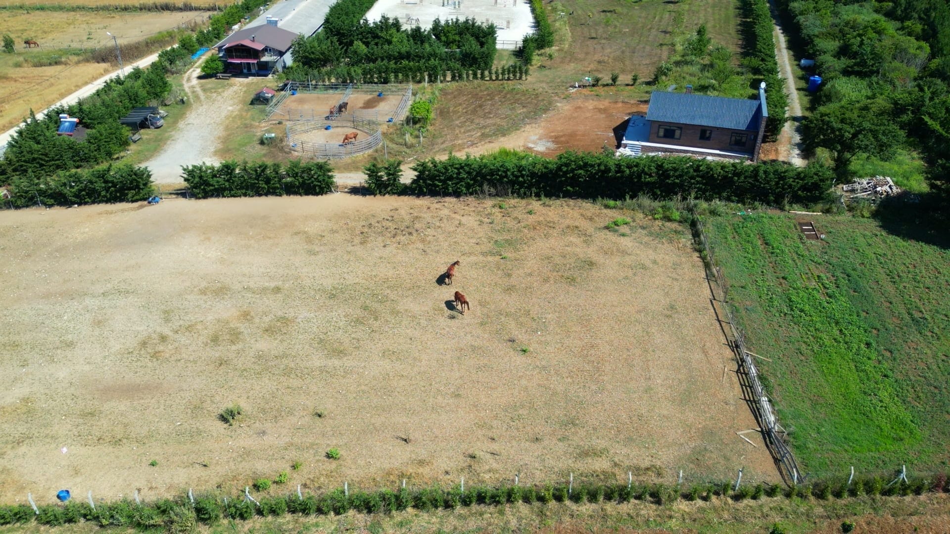 بناء مستودعات: أو مصنع صغير لتلبية احتياجاتك الاستثمارية