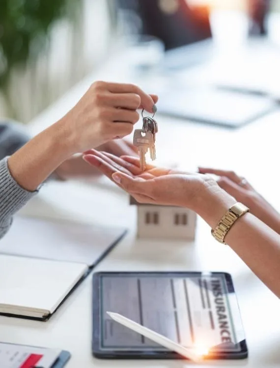 Sorunsuz emlak çözümleriyle hizmetinizdeyiz